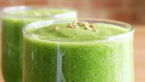 Super Green Super Vibrant Cucumber Apple And Ginger Smoothie