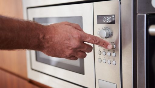 Hand Setting Timer On Microwave Oven